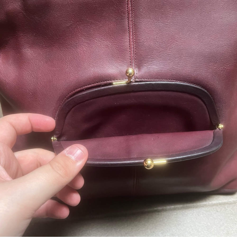 Vintage Coach Bonnie Cashin "Skinny Tote" Kisslock Coin Pouch in Burgundy - Picture 5 of 11